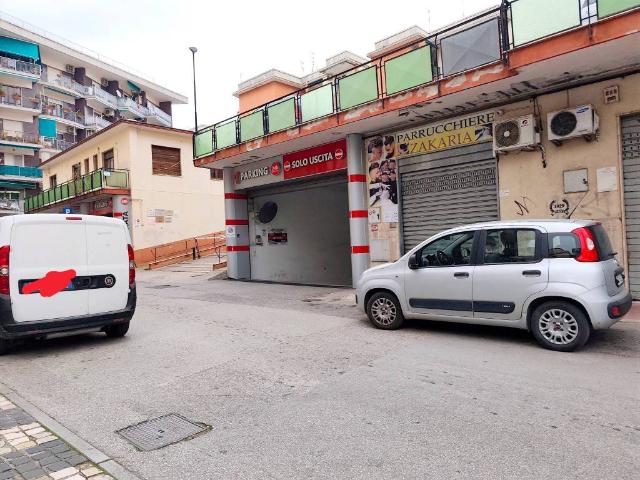 Box in vendita a Olevano Sul Tusciano, Campania
