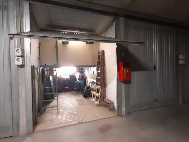 Box in vendita a Fornaci, Beinasco
