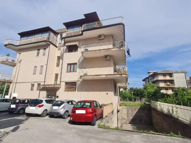 Box in vendita a Bellizzi, Campania