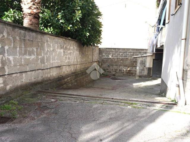 Box in vendita a Bellizzi, Campania