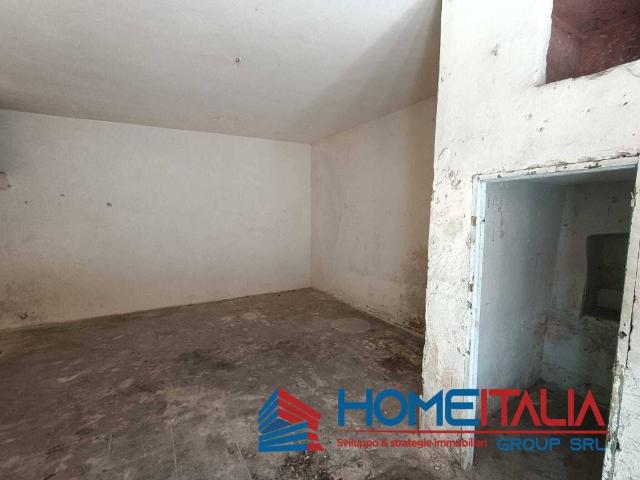Box in vendita a Belmonte Mezzagno, Sicilia