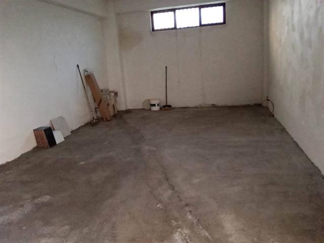 Box in vendita a Belpasso, Sicilia