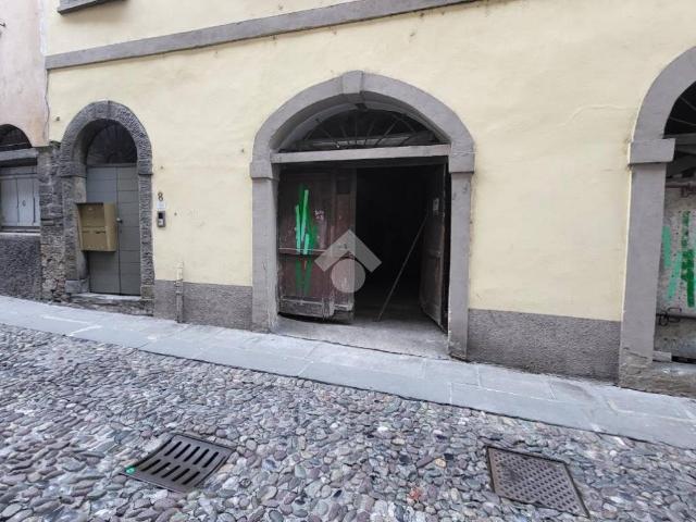 Box in vendita a Borgo Santa Caterina, Bergamo