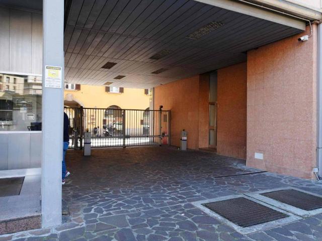 Box in vendita a Borgo Palazzo, Bergamo