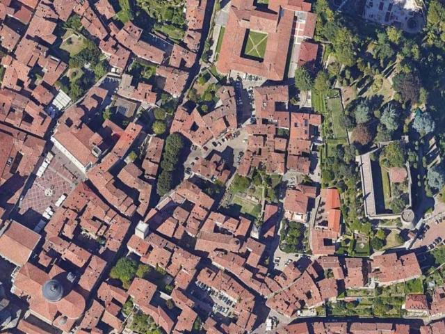 Box in vendita a Città Alta, Bergamo
