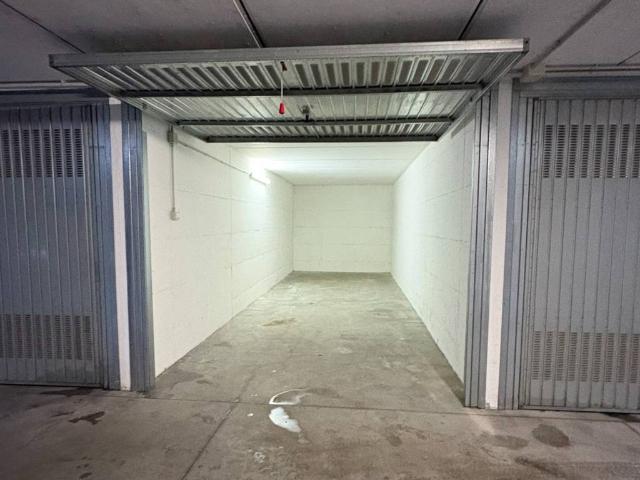 Box in vendita a Bergamo, Lombardia