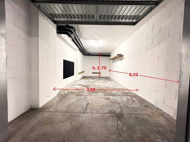 Box in vendita a Loreto, Bergamo