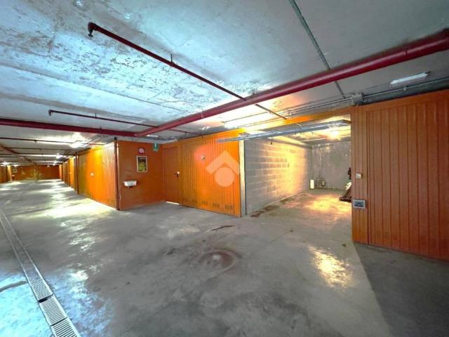 Box in vendita a Borgo Palazzo, Bergamo