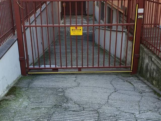 Box in vendita a San Tomaso de' Calvi, Bergamo