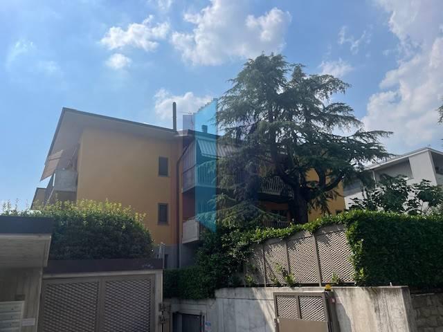 Box in vendita a Loreto, Bergamo