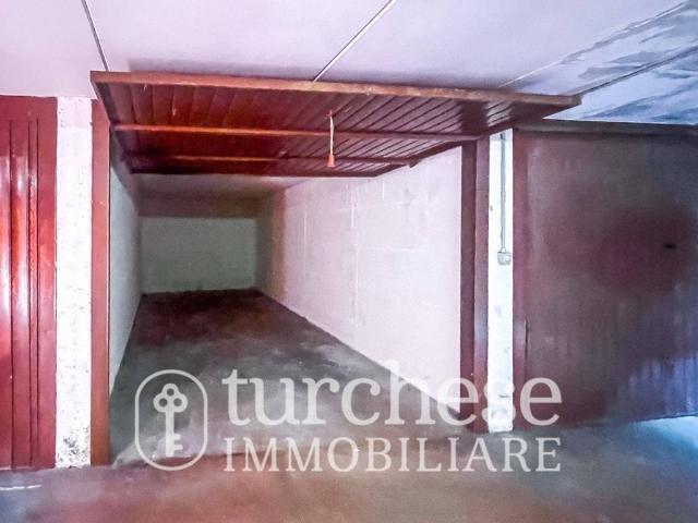 Box in vendita a Colognola, Bergamo