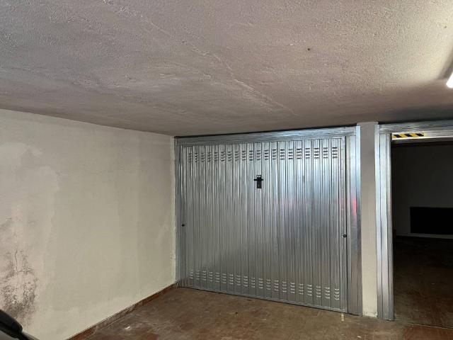 Box in vendita a Borgo Santa Caterina, Bergamo