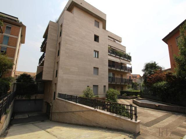 Box in vendita a Borgo Palazzo, Bergamo