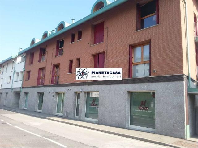 Box in vendita a Colognola, Bergamo