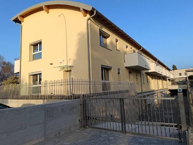 Box in vendita a Villanova, Bernareggio