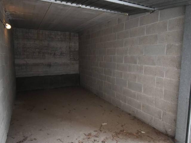 Box in vendita a Bernareggio, Lombardia