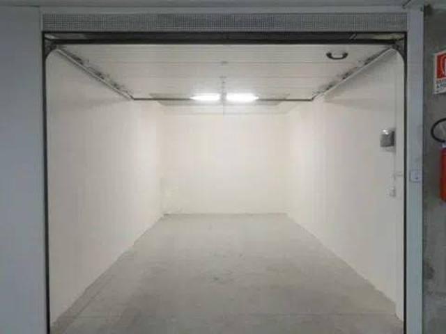 Box in vendita a Piazzo, Biella