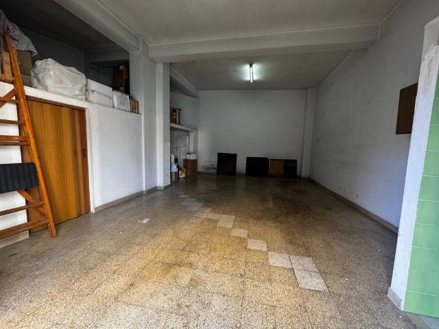 Box in vendita a Puglia, Barletta-andria-trani