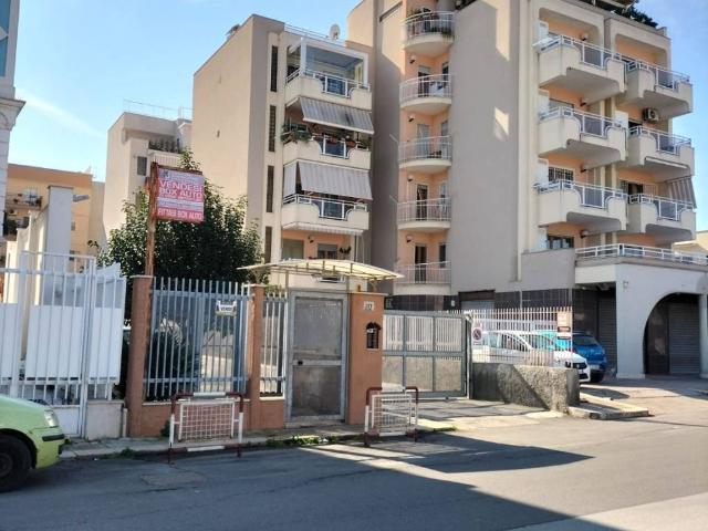 Box in vendita a Puglia, Barletta-andria-trani