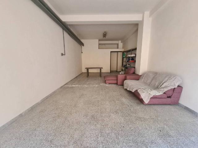 Box in vendita a Puglia, Barletta-andria-trani
