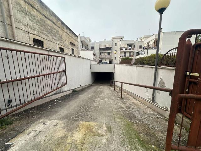Box in vendita a Bisceglie, Barletta-Andria-Trani