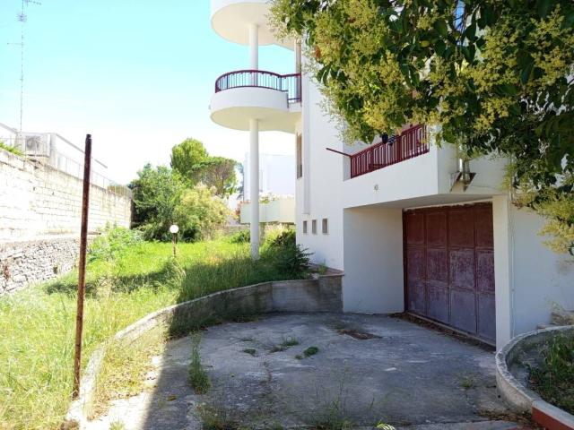 Box in vendita a Bitonto, Bari