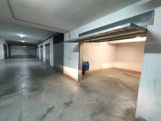 Box in vendita a Bitonto, Bari