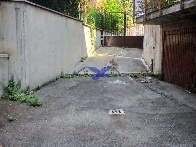 Box in vendita a Dozza, Bologna