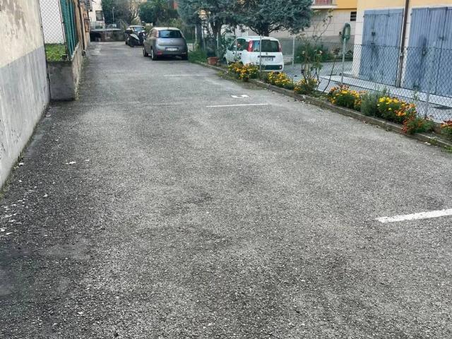 Box in vendita a Dozza, Bologna
