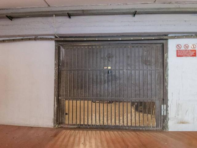 Box in vendita a San Donato-San Vitale, Bologna