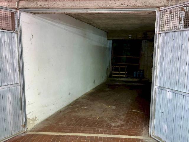 Box in vendita a Quartiere Navile, Bologna