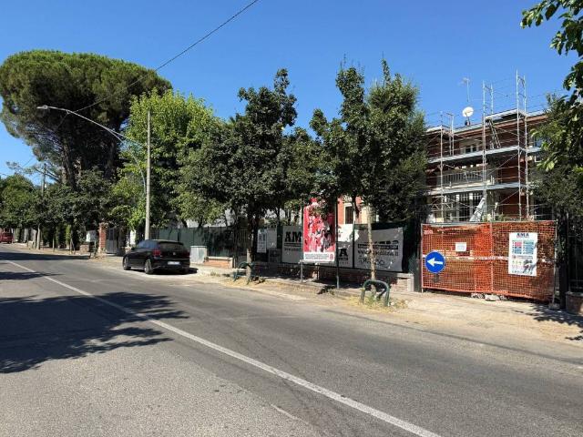 Box in vendita a Santo Stefano, Bologna