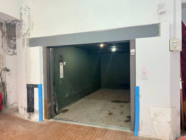Box in vendita a Marconi, Bologna