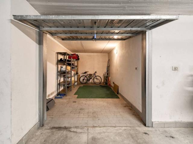Box in vendita a San Donato, Bologna