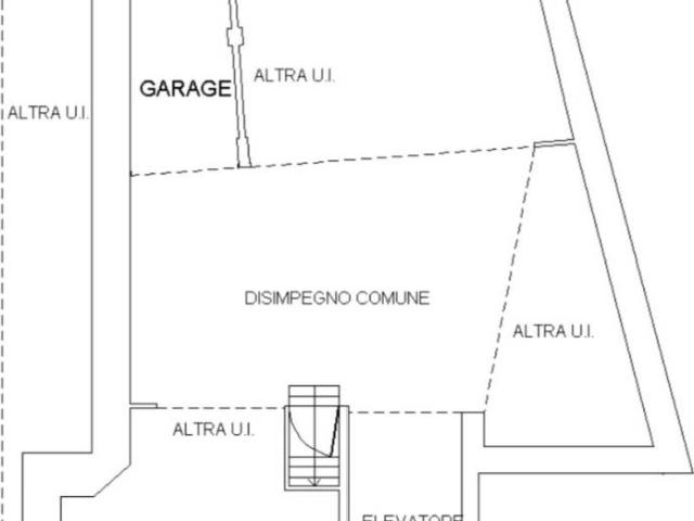 Box in vendita a Porto-Saragozza, Bologna