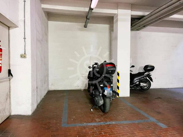 Box in vendita a Porto-Saragozza, Bologna