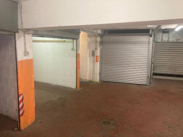 Box in vendita a Porto-Saragozza, Bologna