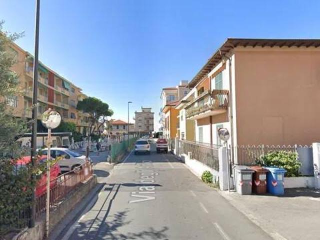 Box in vendita a Bordighera, Liguria
