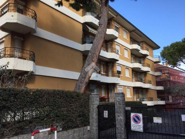 Box in vendita a Bordighera, Liguria