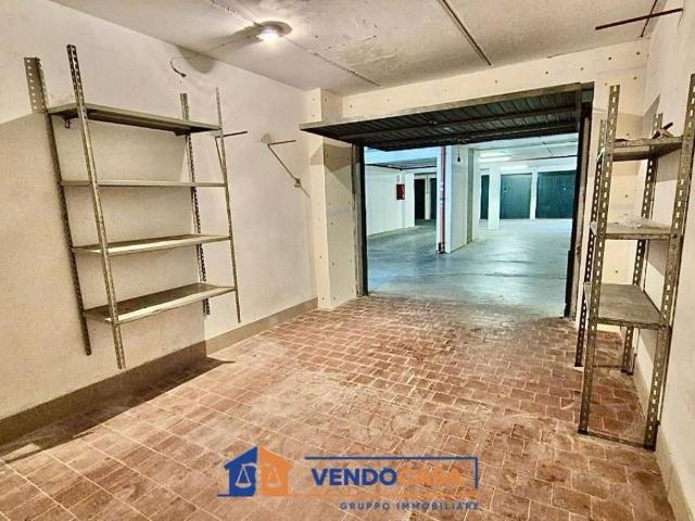 Box in vendita a Borghetto Santo Spirito, Liguria