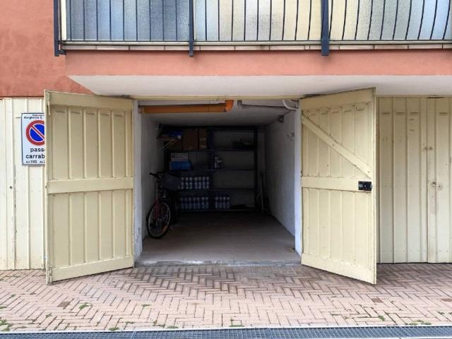 Box in vendita a Borghetto Santo Spirito, Liguria