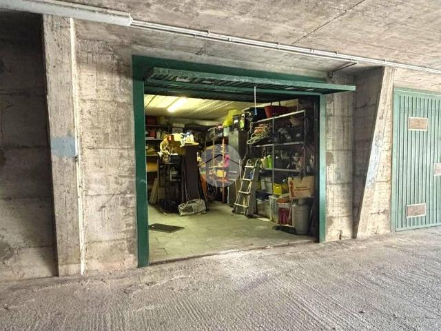 Box in vendita a Borgo Di Terzo, Lombardia