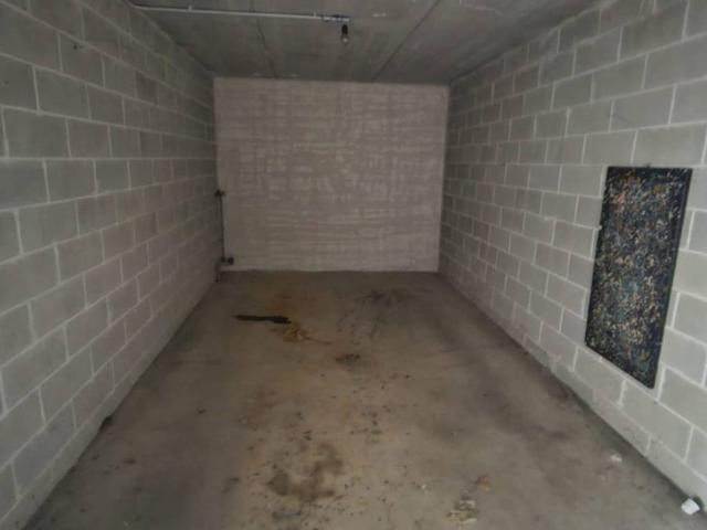Box in vendita a Bottanuco, Lombardia