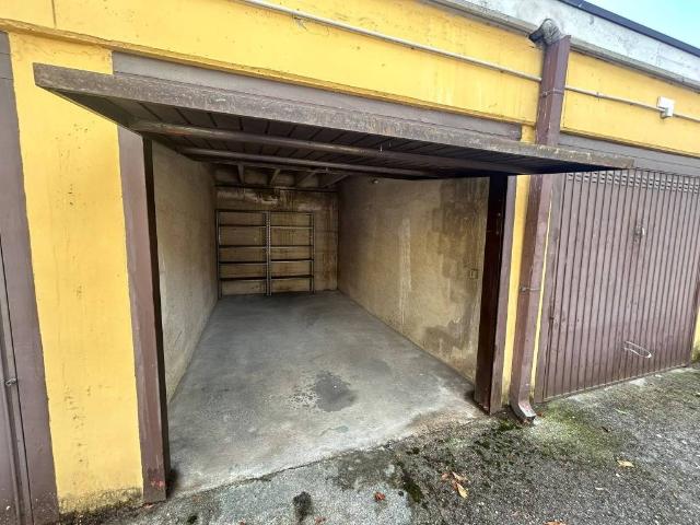 Box in vendita a Zona Nord, Bovezzo