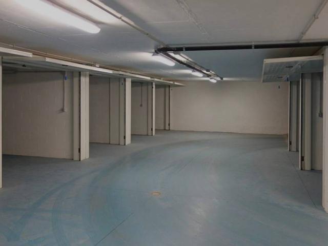 Box in vendita a Brembate Di Sopra, Lombardia