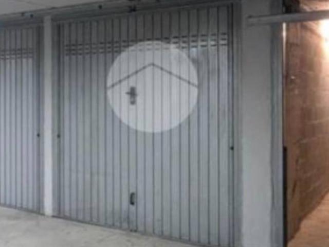 Box in vendita a Brembate Di Sopra, Lombardia