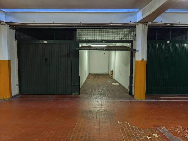 Box in vendita a Zona Nord, Brescia