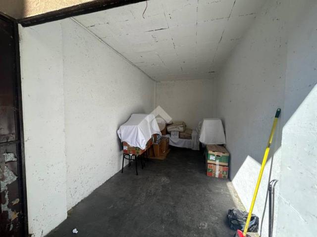 Box in vendita a Zona Sud, Brescia