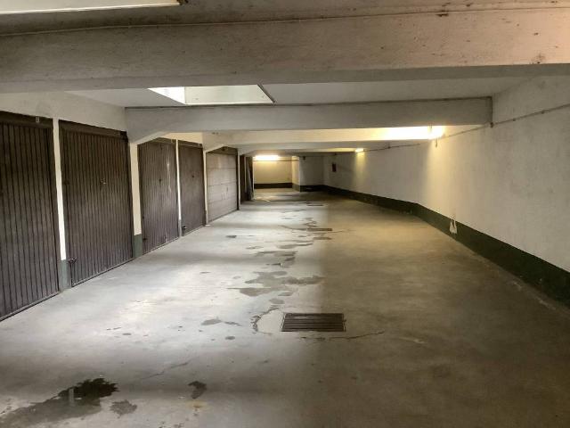 Box in vendita a Zona Sud, Brescia