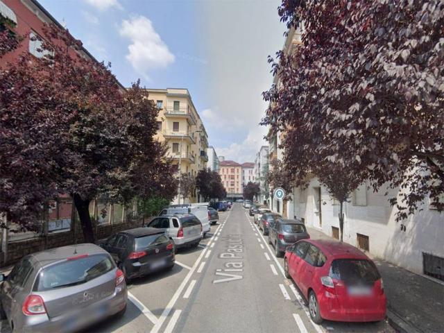 Box in vendita a Sant'Eustacchio, Brescia